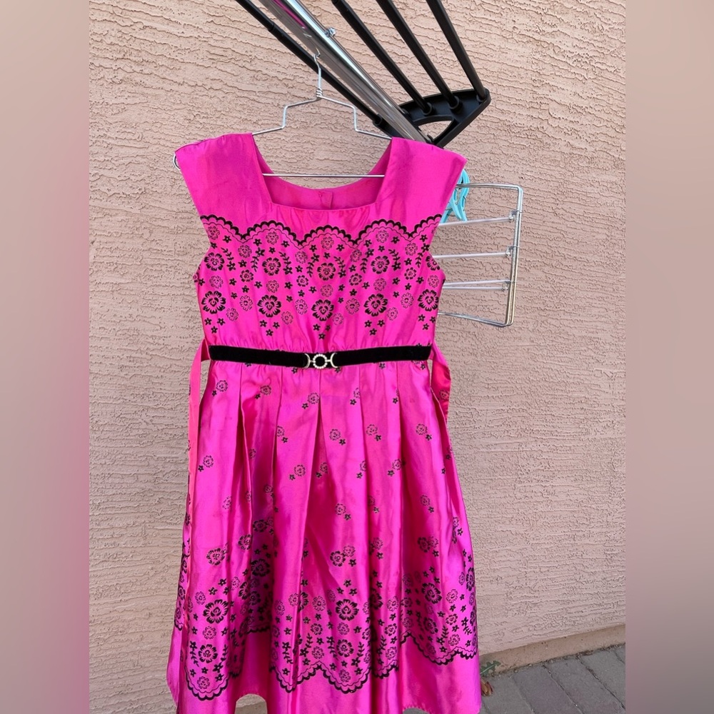 Pink dress 💓